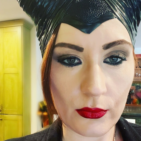 MADNAT  Closet - Picture 3 of 7